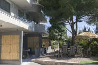 AVAL Riviera Hotels in Saronikos