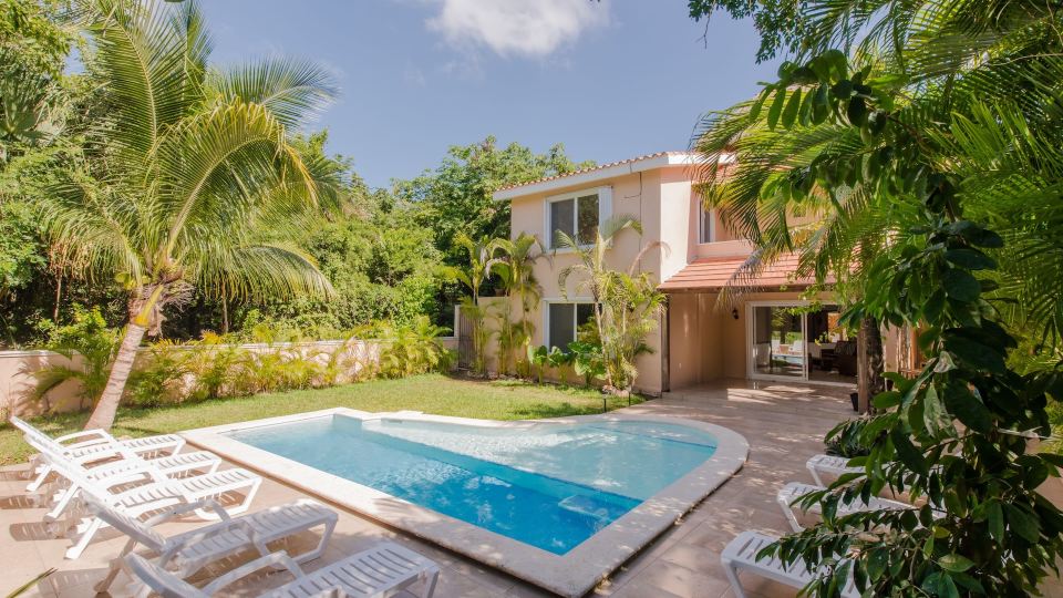 Villas Picalu Studios & Suites