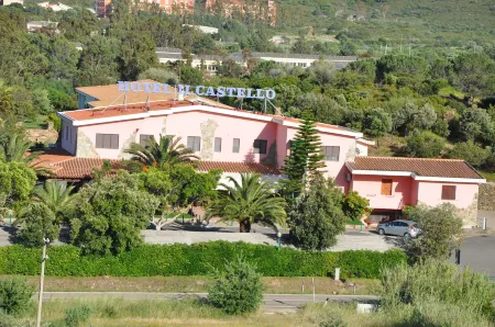 Il Castello Отели в г. Villaggio Colostrai