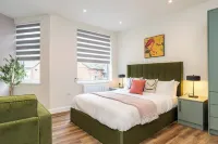 Stylish Central Studio Steps to DMU & LRI - Apartments