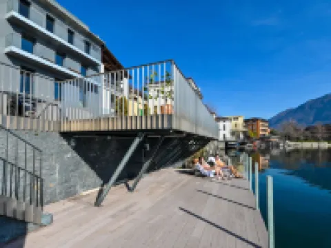 Lakeview Motta Penthouse in Melide Hotels in Melide