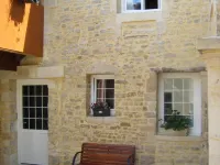 Chambre d'hôtes Logis de Saint Jean Hotels in Bayeux