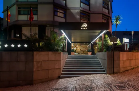 Hotel Dom Henrique - Downtown