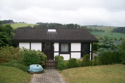 Ferienhaus am Hennesee Mit Terrasse Hotels near Pfarrgemeinde St. Jakobus Remblinghausen