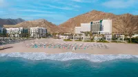 Address Beach Resort Fujairah Hoteles cerca de Sandy Beach