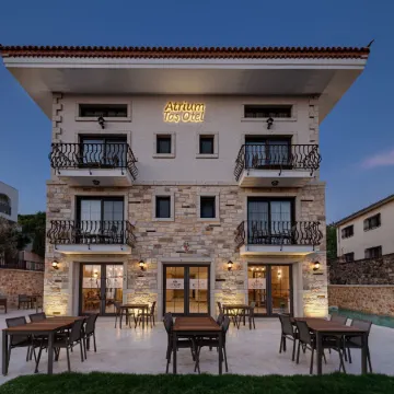 Atrium Taş Otel