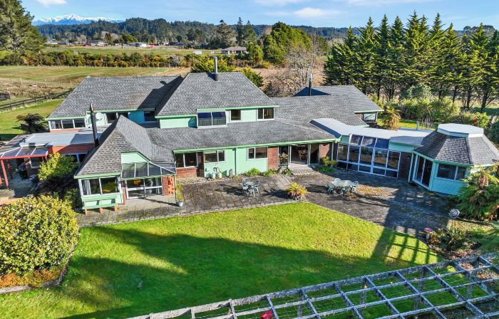 Woodland Glen Lodge B&B