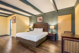 Suburban Studios Buffalo Airport