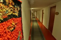 Ylläs Lake Hotel Hotels in Kolari