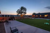 The Lodge at Angostura - parking