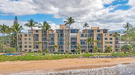 Kihei Beach, #603^ Condo Отели рядом с достопримечательностью «КИХЕИ БЭЙ СЕРФ»