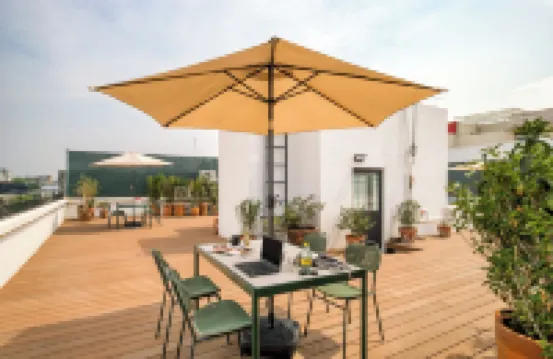 โทนาลา โดย มิสเตอร์ ดับบลิว