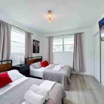 Private Pool Villa Tropical Retreat Near Beach Rooms