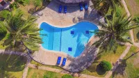 Doric Cottages Diani - Beach