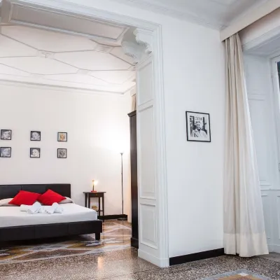 Leone X Genova Affittacamere Hotels near Zecca-Righi Funicular