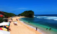 Omah Warih Homestay Hotels in Semin