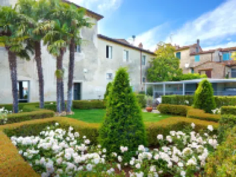 ヴィラ サッソリーニ カントリー ブティック ホテル モンテヴァルキのホテル