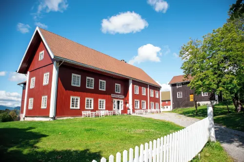 Thorbjørnrud Hotell Hôtels à : Jevnaker