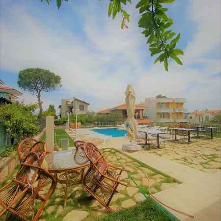 Cunda Kordon Otel