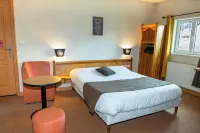 Logis Hotel Restaurant Auberge les Rives de l'Arzon Hotels in Saint-Julien-d'Ance