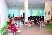 Golden Royale Hotel - breakfast