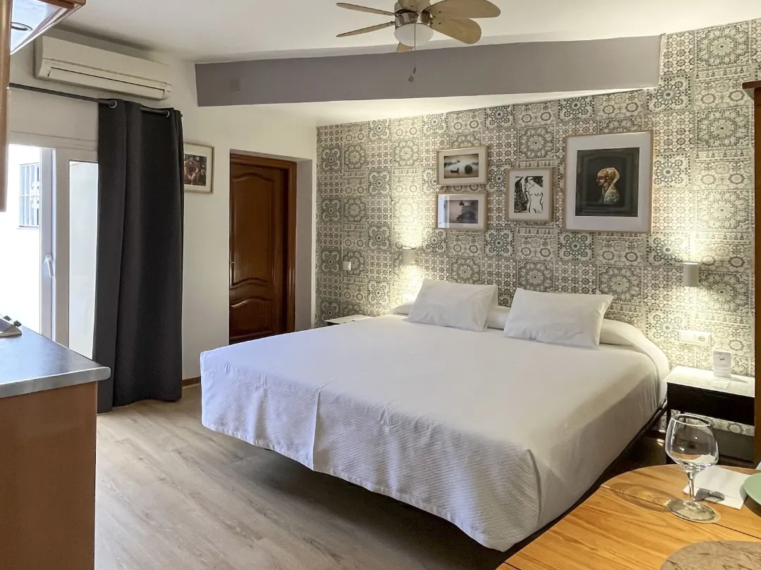 Beatriz Charming Hostal - Torremolinos