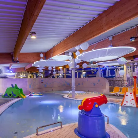 Aqua House