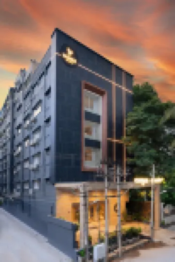 Lazdana Hotel Bangalore فنادق في 