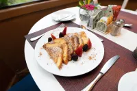 Mansion Alcazar - breakfast