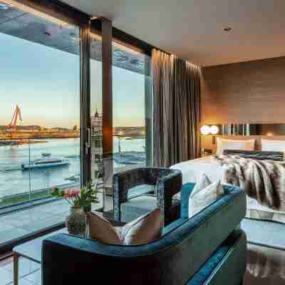 Hotel Riverton Rooms