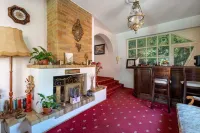 Villa-Hotel Escala - Pet friendly