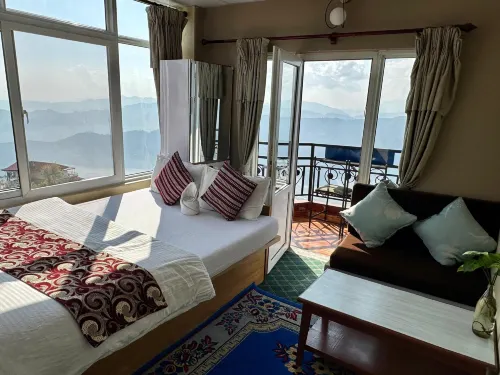 Hotel High Ground Inn Sarangkot