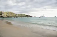 The Villas at Simpson Bay Resort - Beach