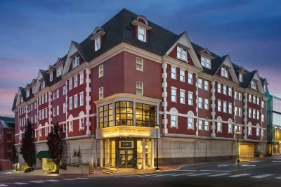 Portland Harbor Hotel Các khách sạn gần Spring Point Ledge Lighthouse