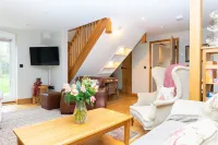 스터니 모트 Ruyton Manor 주변 호텔