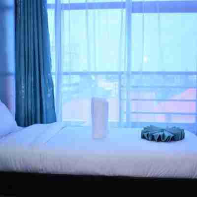 Brimak Hotel Rooms