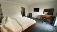Lia Hotel - 3-Star