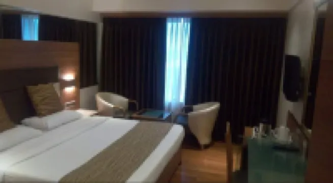 The Royal Orchid Hotel, Chembur Hotels near SIMSR