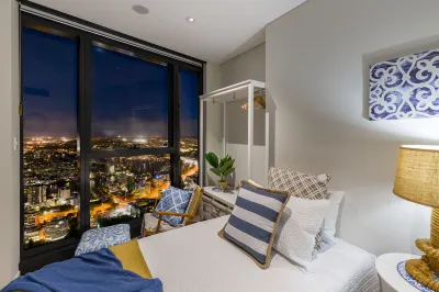 Hamptons Retreat on Level 77 Skytower Hotels in Brisbane