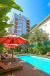 Crystal Jade Hotel - Kolam Renang