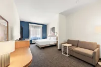 Spark by Hilton Mansfield - 2 Sao