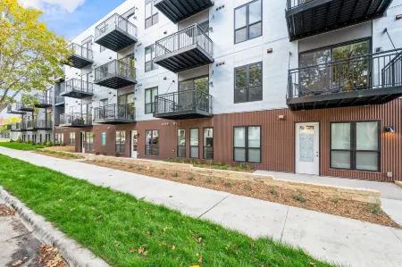 Kasa Bryn Mawr Minneapolis