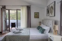 Apartments MaXhit Hotels in Tivat