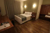 Impar Suites Barao de Cocais - Gym