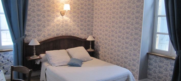 Au Vieux Pressoir Hotels in Gers