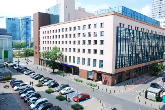 Good Time Apartments - Warsaw Zgoda Отели рядом с достопримечательностью «The Water Allegory»