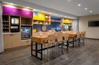 Home2 Suites by Hilton Valdosta Hotel di Valdosta