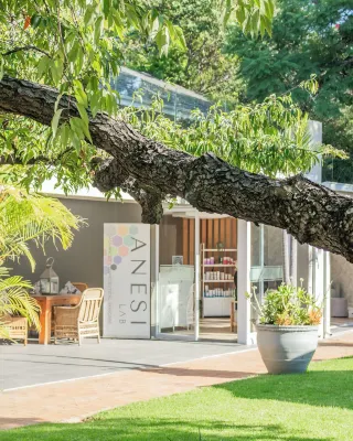 The Wesley Boutique Hotel & Spa - 4-Star