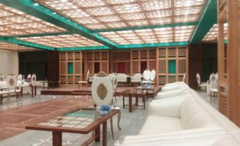 Iris Hotel & Resorts