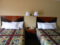 McClellan Inn - parking